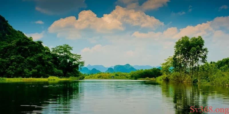 Mơ thấy sông nước trong xanh